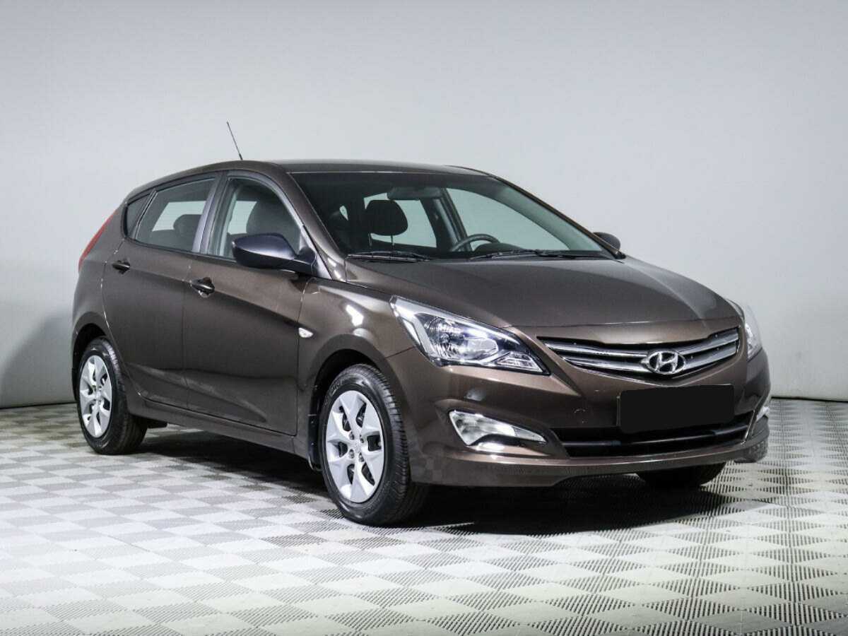 Купить Hyundai Solaris с пробегом. Фото: #2