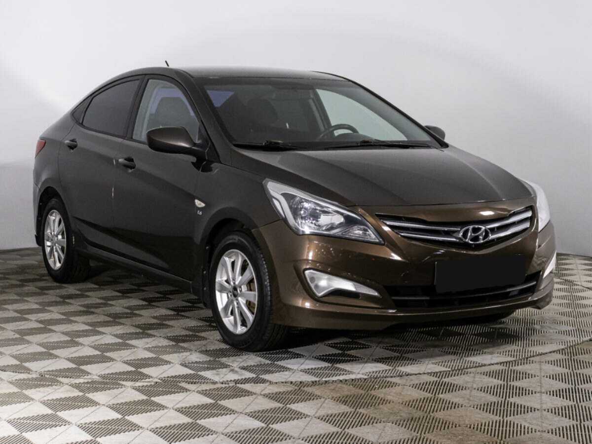 Купить Hyundai Solaris с пробегом. Фото: #2
