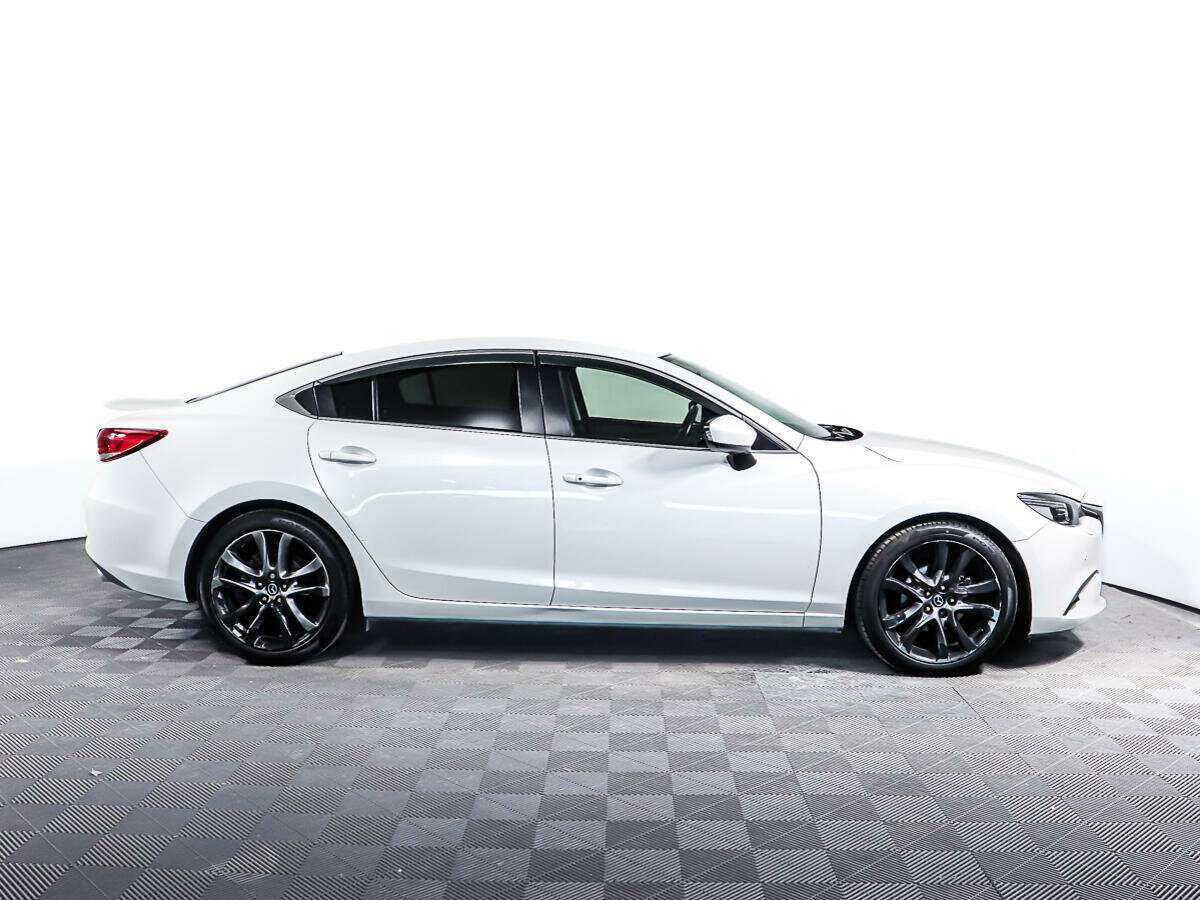 Купить Mazda 6 с пробегом. Фото: #3