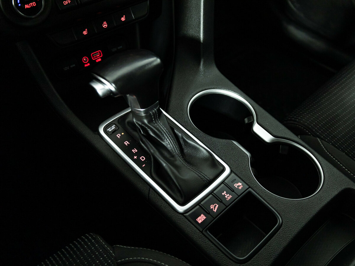 Купить Kia Sportage с пробегом. Фото: #12