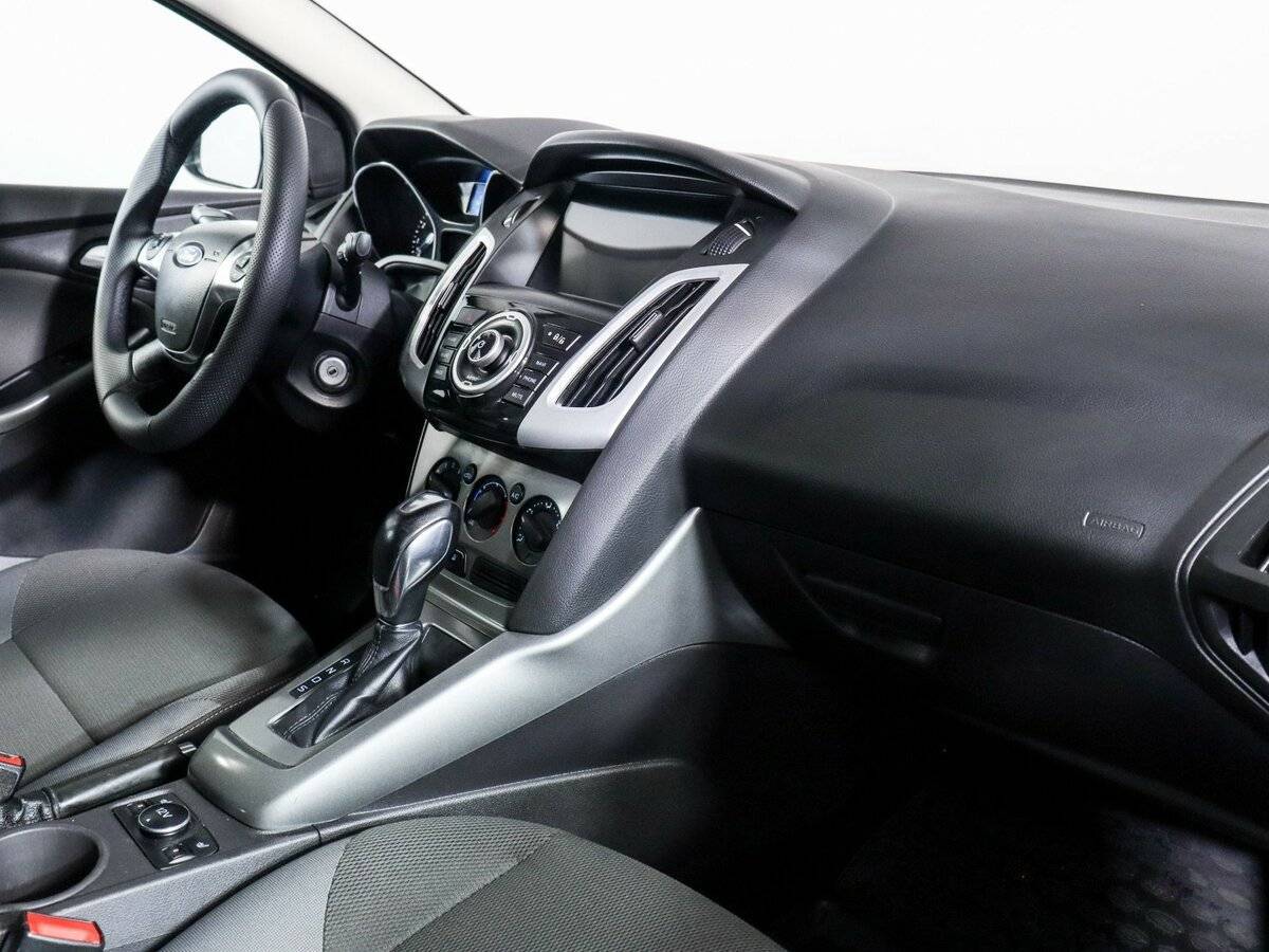 Купить Ford Focus с пробегом. Фото: #3
