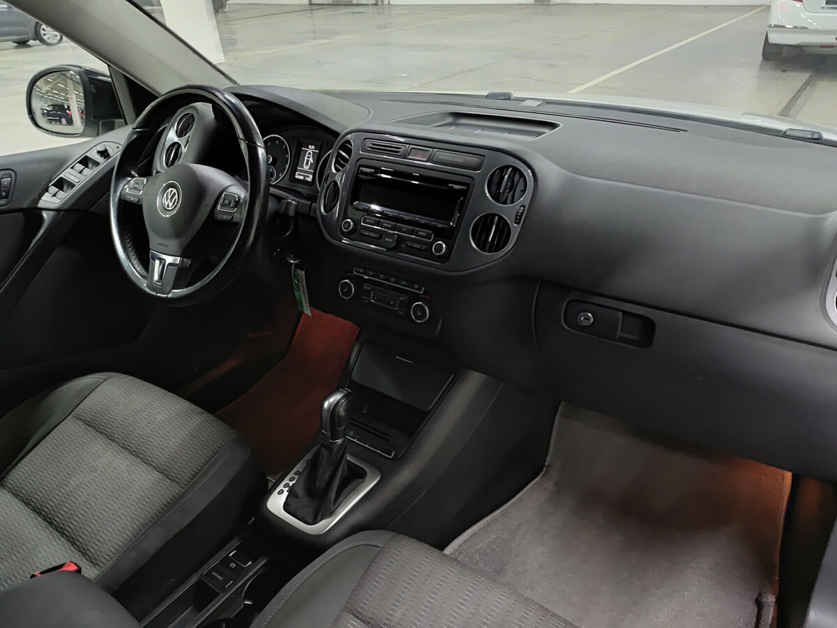 Купить Volkswagen Tiguan с пробегом. Фото: #10