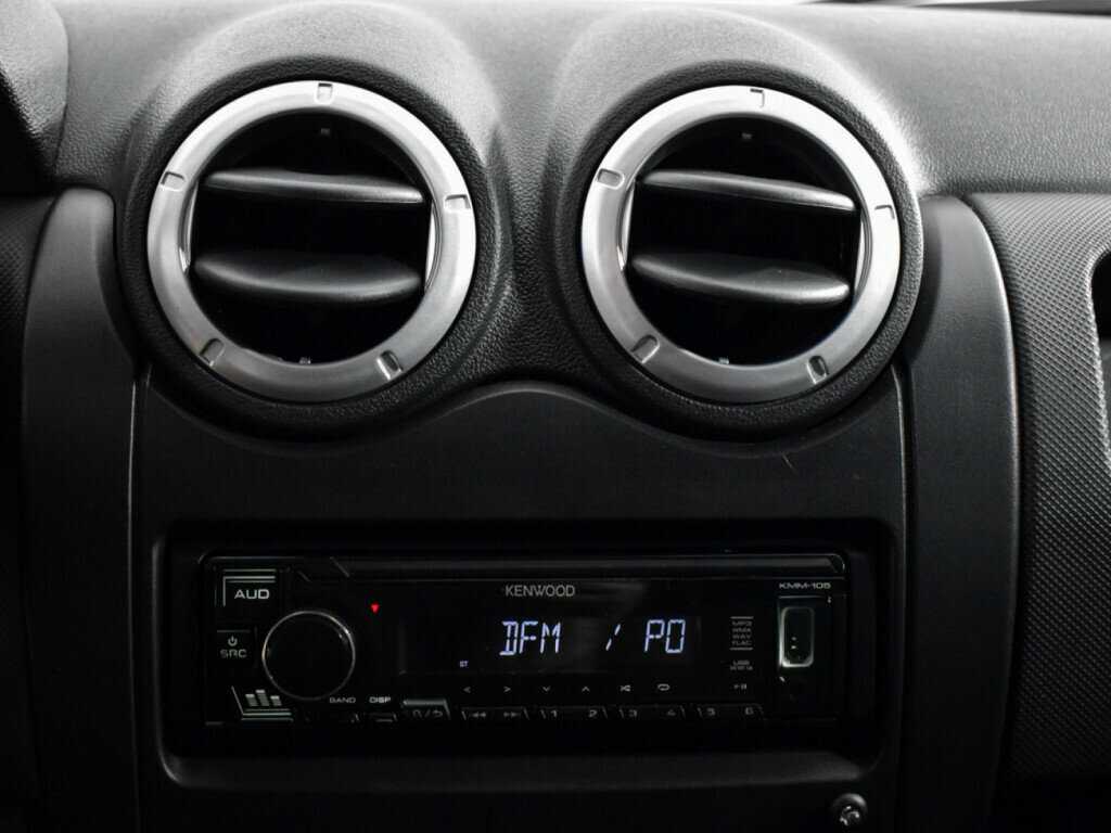 Купить Lada (ВАЗ) Largus с пробегом. Фото: #9