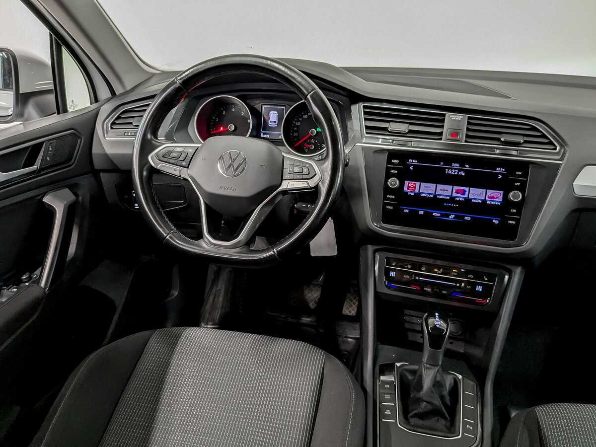 Купить Volkswagen Tiguan с пробегом. Фото: #27