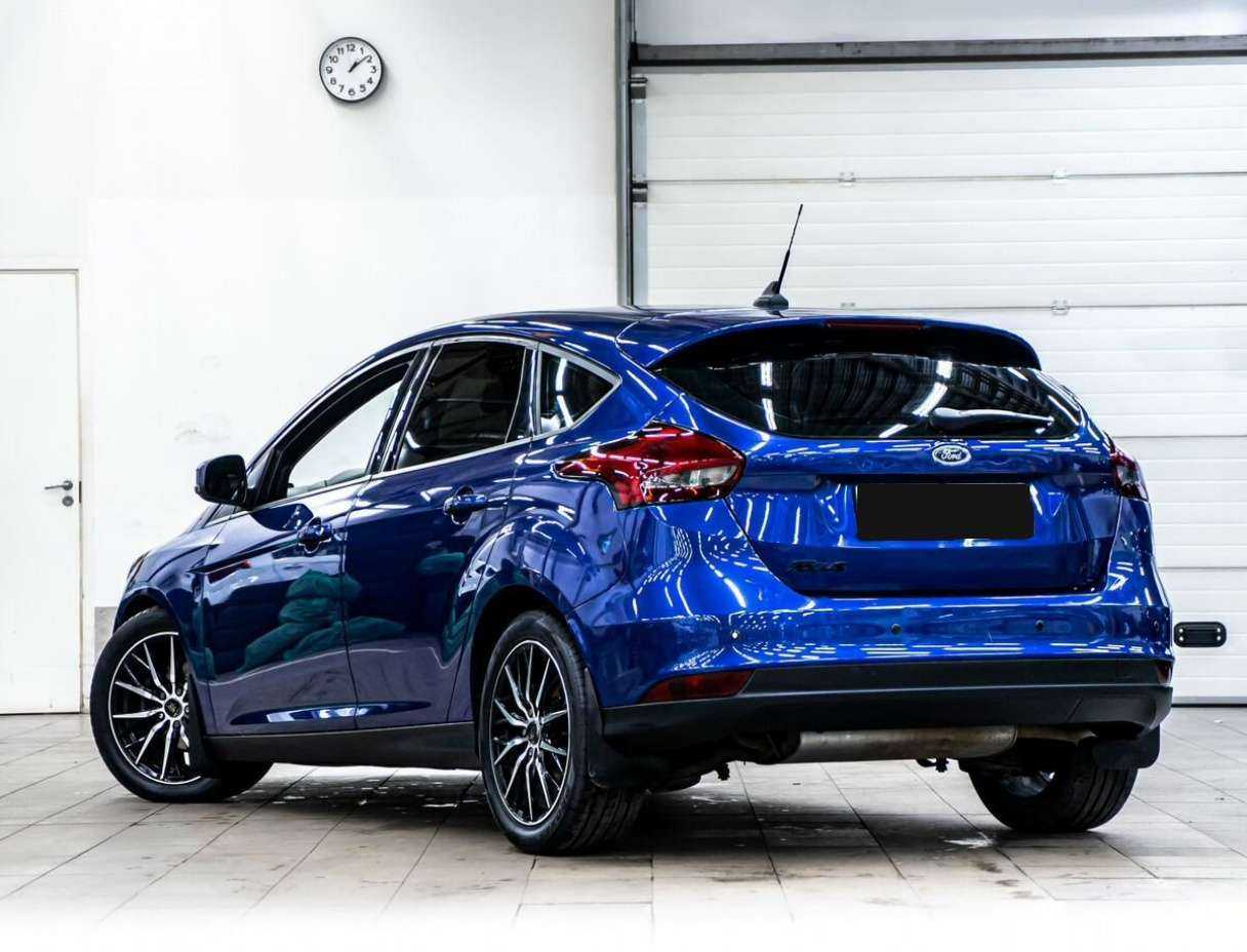 Купить Ford Focus с пробегом. Фото: #3