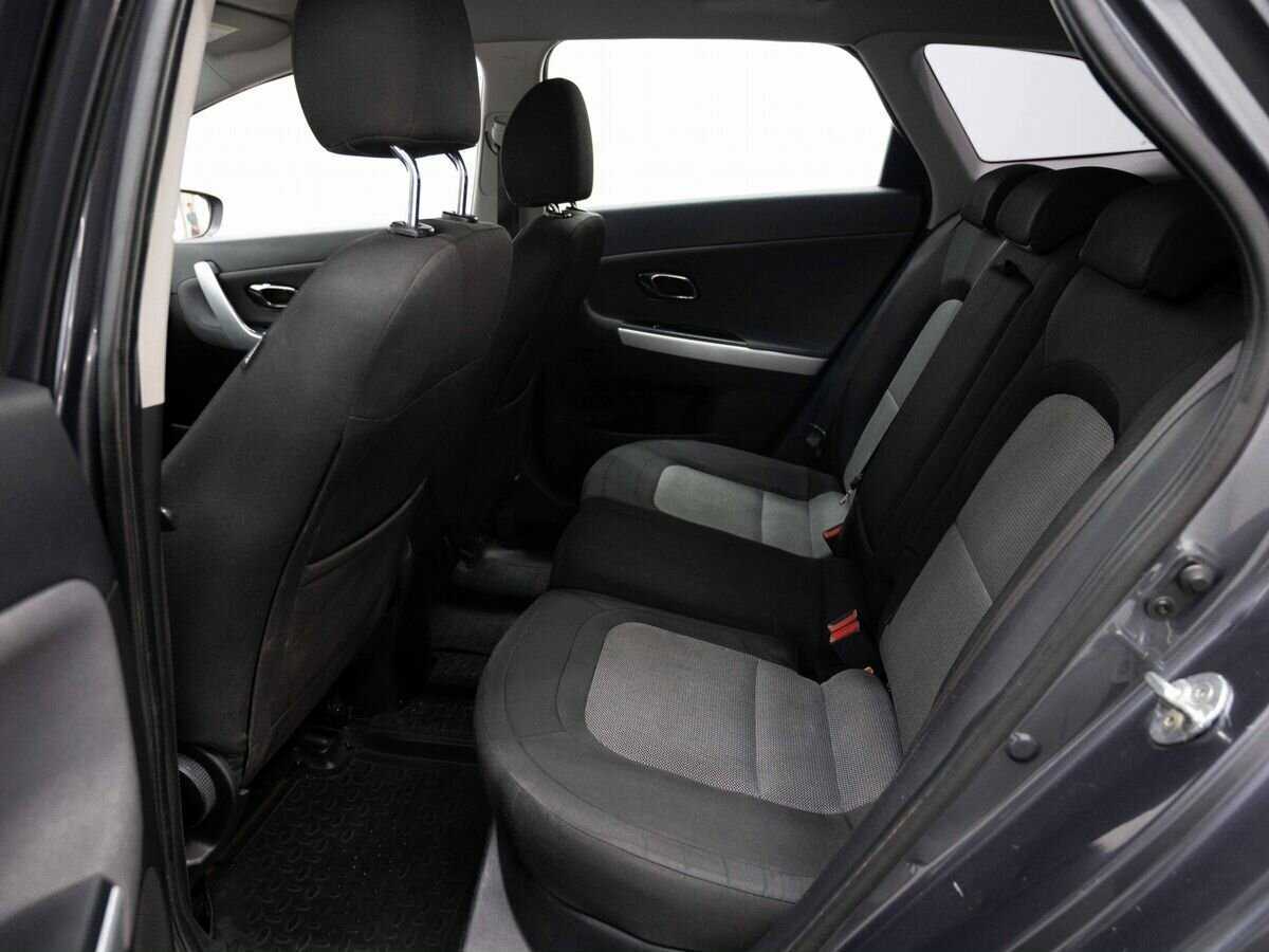 Купить Kia Ceed с пробегом. Фото: #9