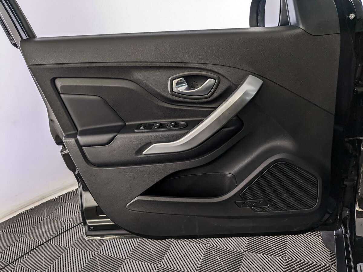 Купить Lada (ВАЗ) XRAY с пробегом. Фото: #14