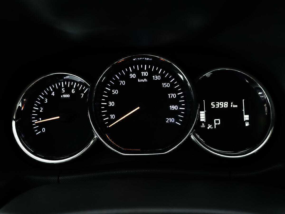 Купить Renault Duster с пробегом. Фото: #10