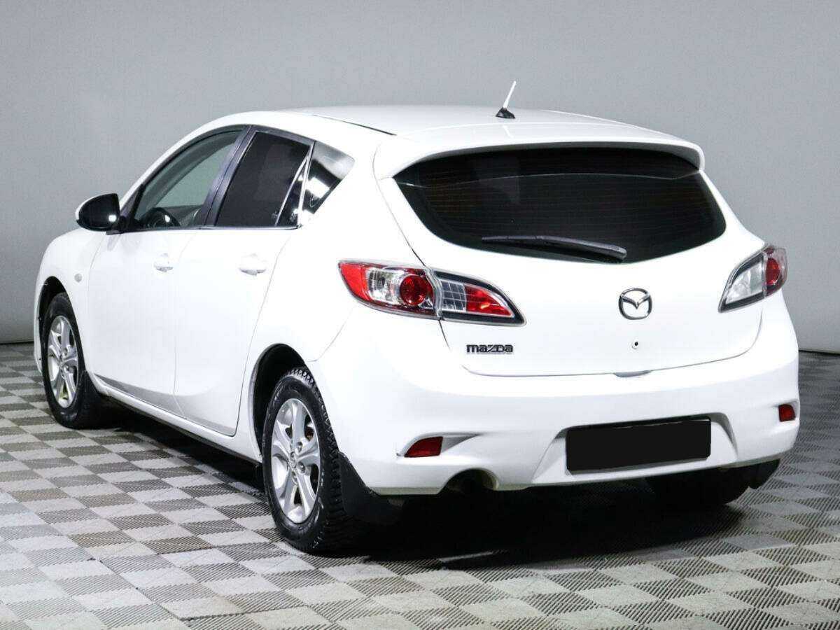 Купить Mazda 3 с пробегом. Фото: #6