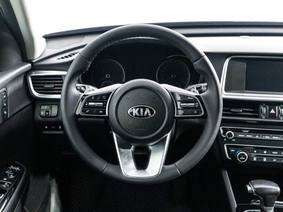 Купить Kia Optima с пробегом. Фото: #24