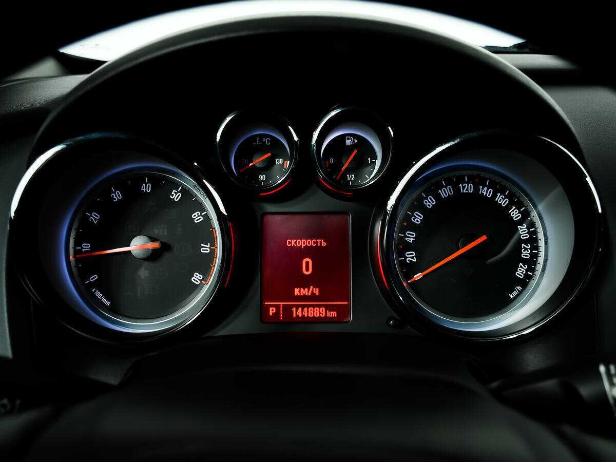 Купить Opel Astra с пробегом. Фото: #9