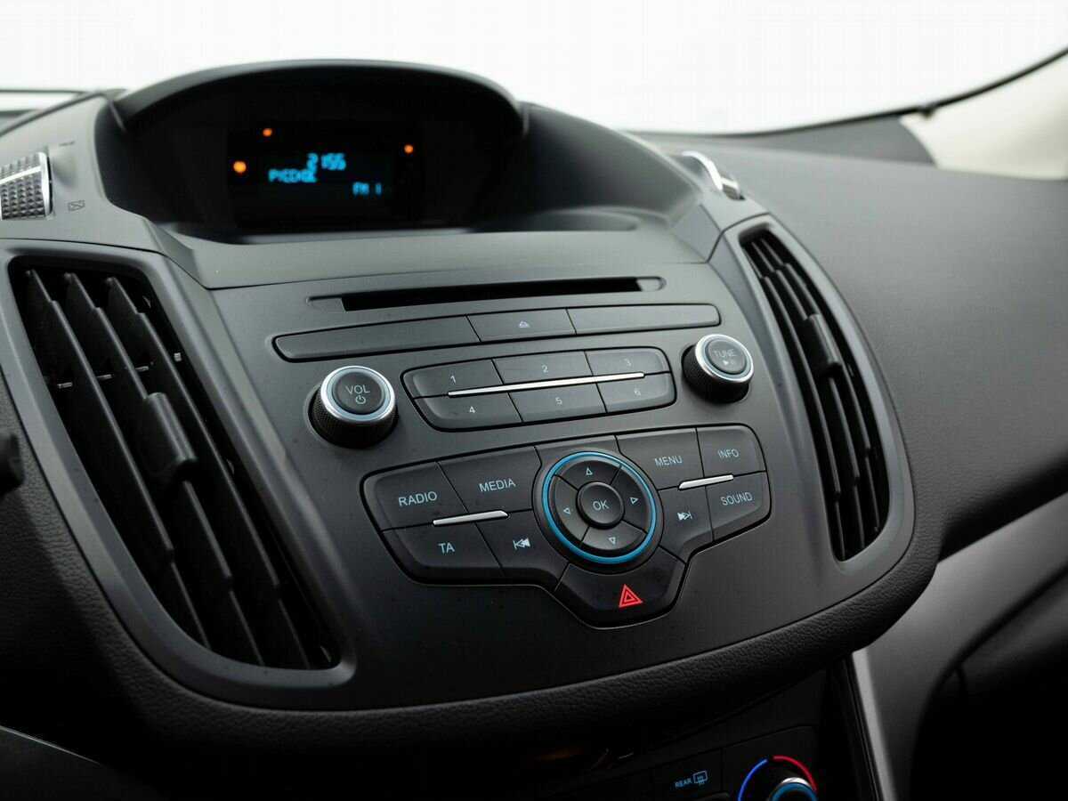 Купить Ford Kuga с пробегом. Фото: #22