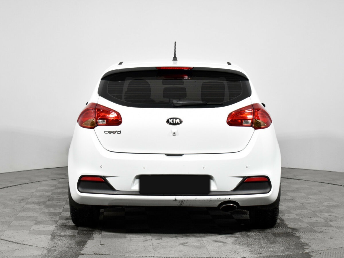 Купить Kia Ceed с пробегом. Фото: #5