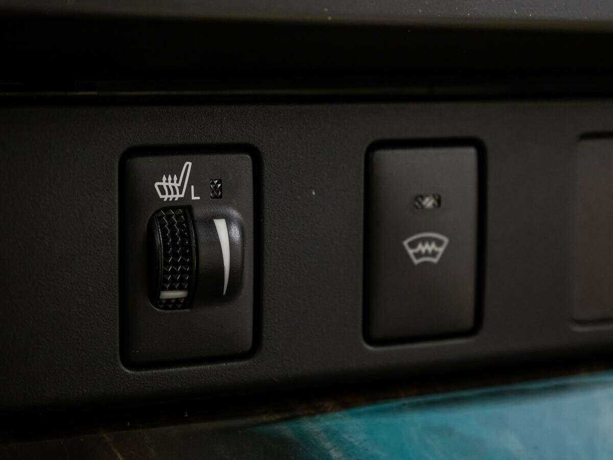 Купить Toyota Camry с пробегом. Фото: #14