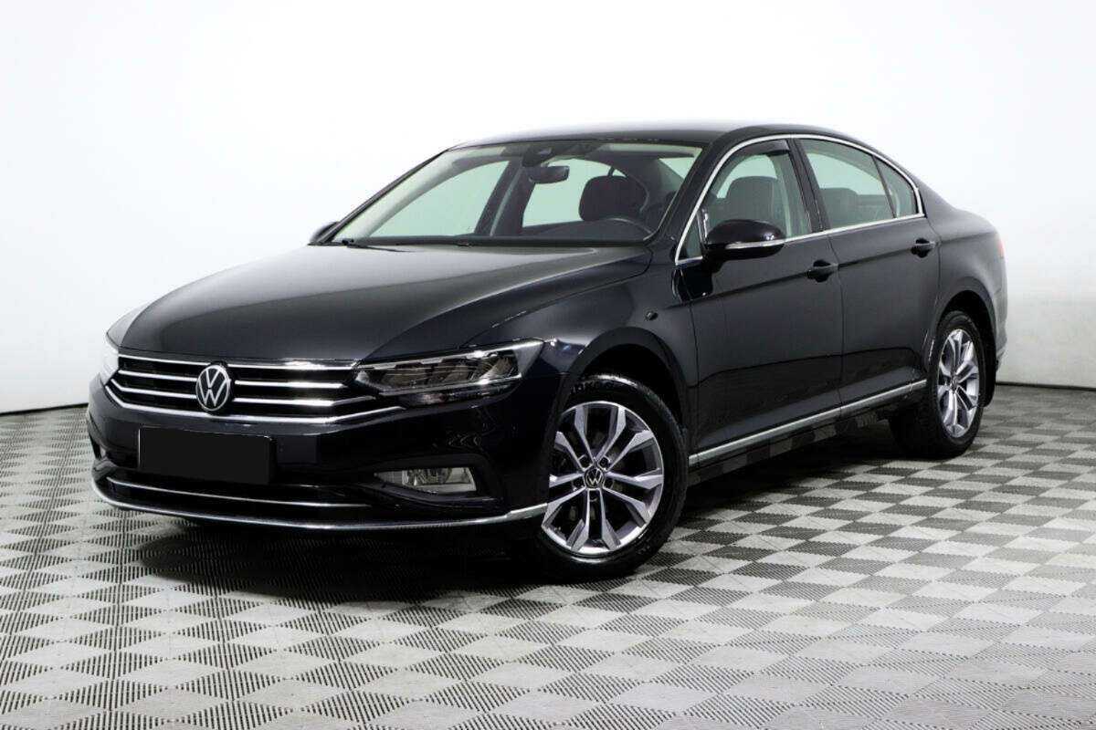 Купить Volkswagen Passat с пробегом. Посмотреть фото