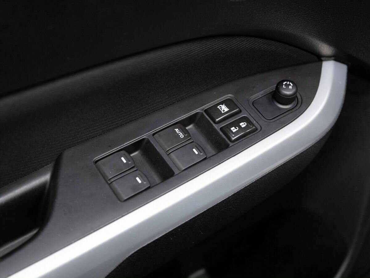 Купить Suzuki Vitara с пробегом. Фото: #14