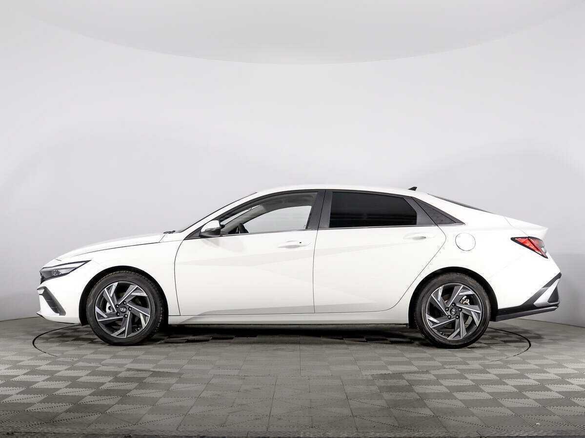 Купить Hyundai Elantra с пробегом. Фото: #7