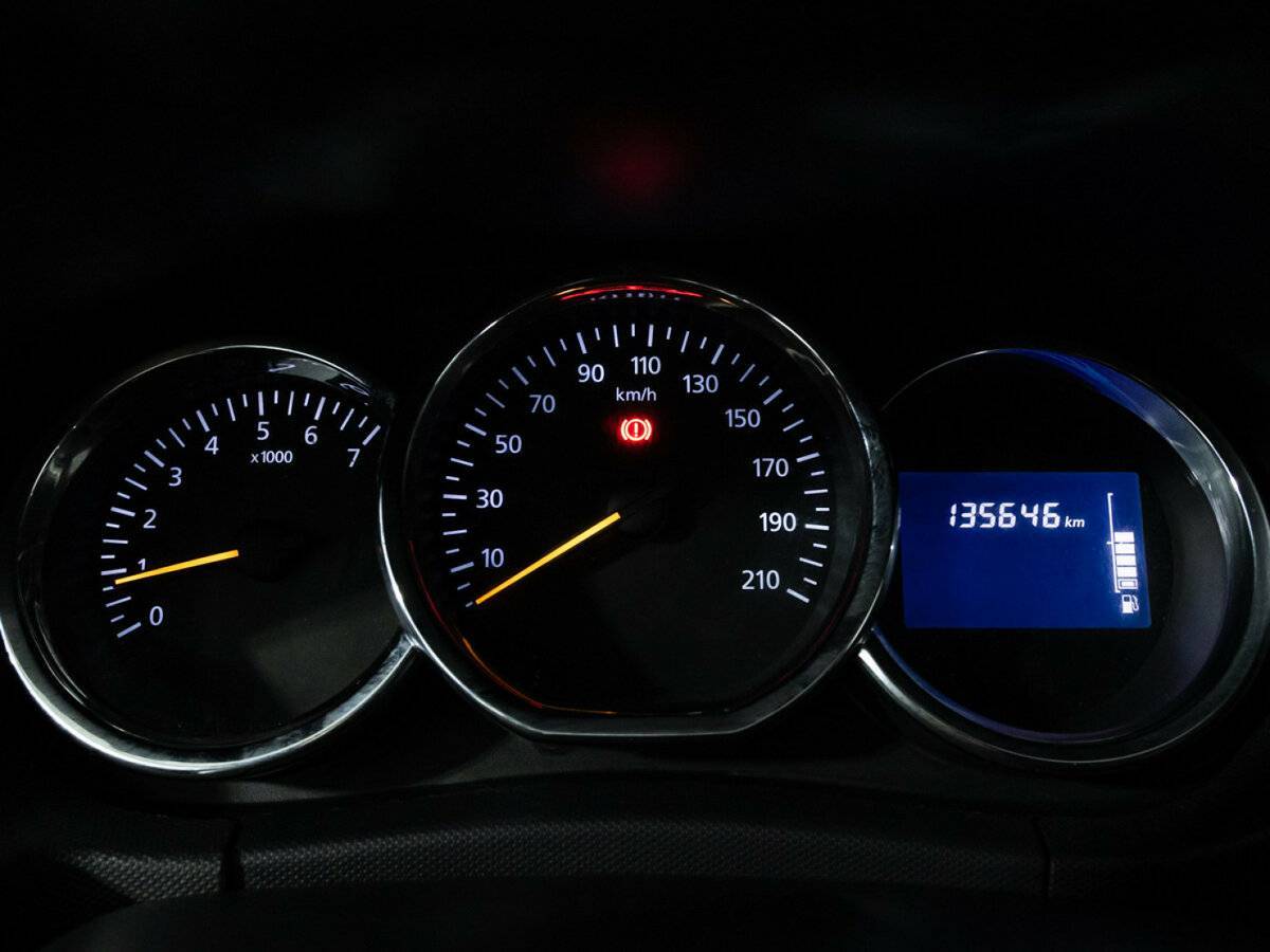 Купить Renault Duster с пробегом. Фото: #11