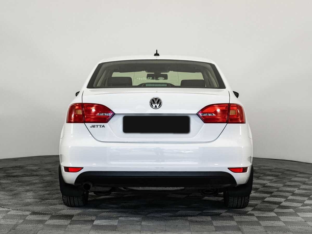Купить Volkswagen Jetta с пробегом. Фото: #4