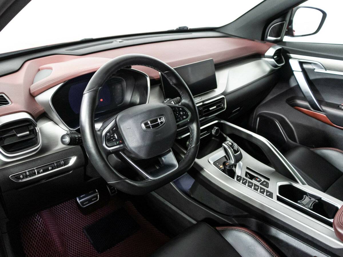 Купить Geely Coolray с пробегом. Фото: #10