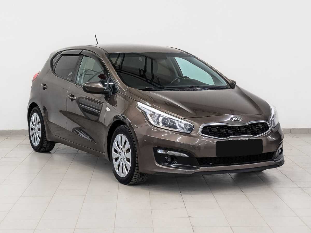 Купить Kia Ceed с пробегом. Фото: #2