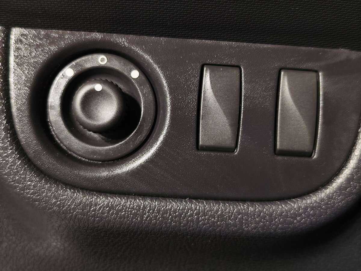 Купить Renault Logan с пробегом. Фото: #17