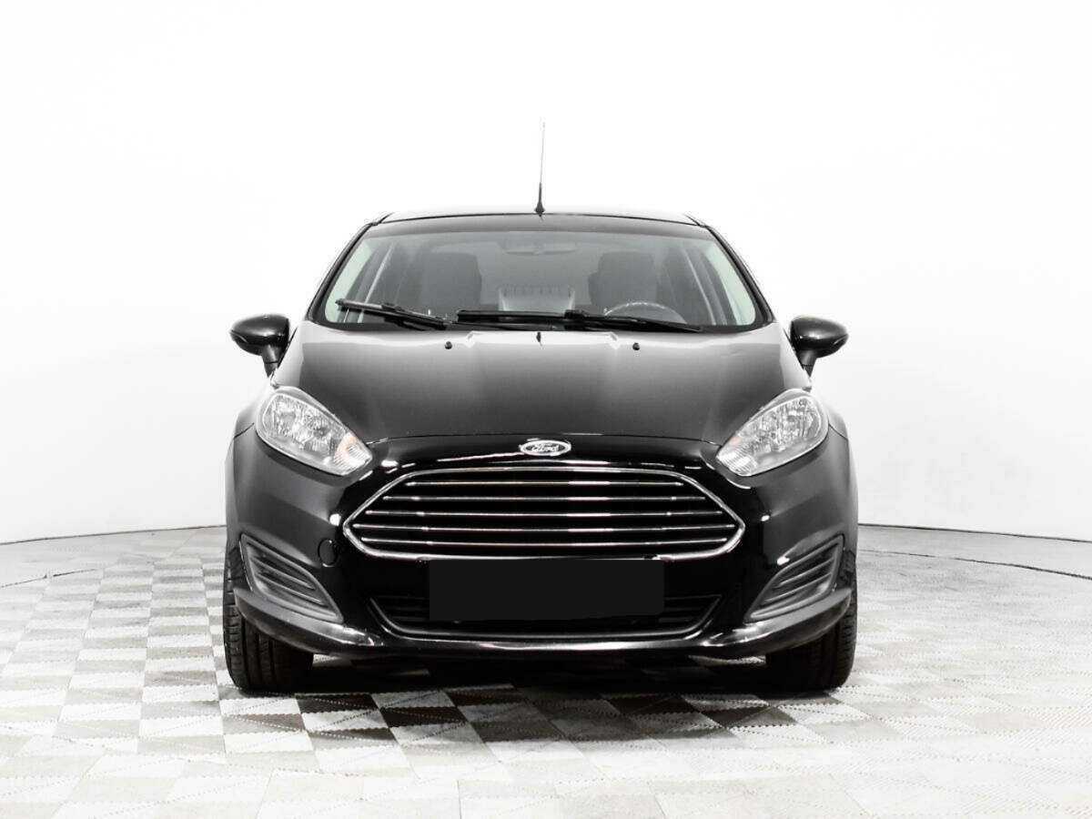Купить Ford Fiesta с пробегом. Фото: #1
