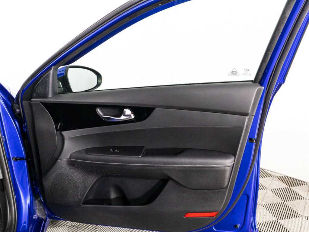 Купить Kia Cerato с пробегом. Фото: #25