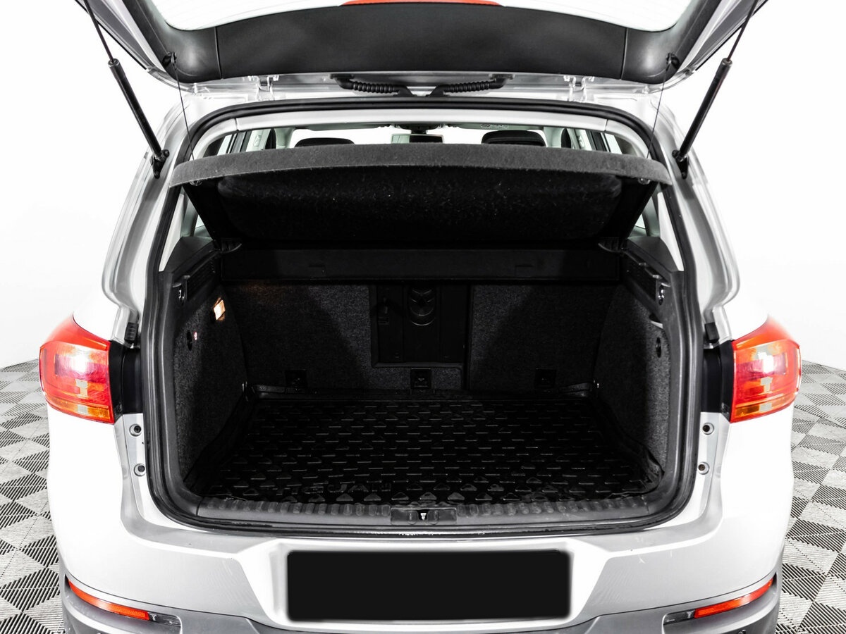 Купить Volkswagen Tiguan с пробегом. Фото: #20