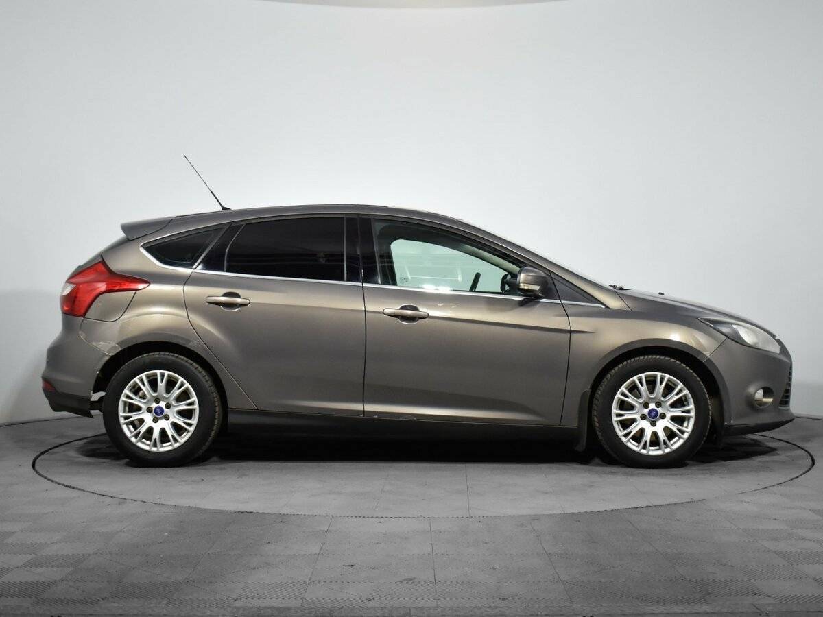 Купить Ford Focus с пробегом. Фото: #3