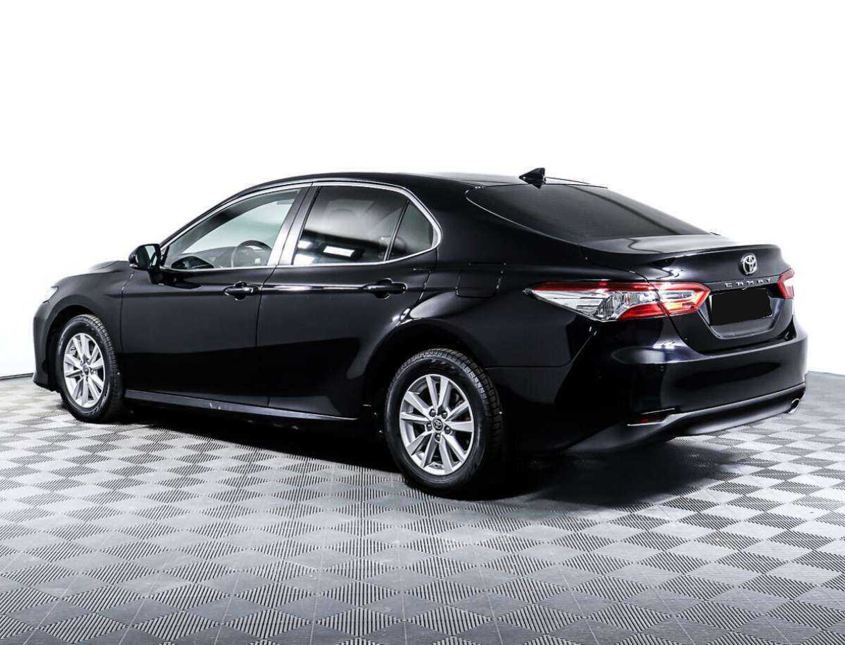 Купить Toyota Camry с пробегом. Фото: #4