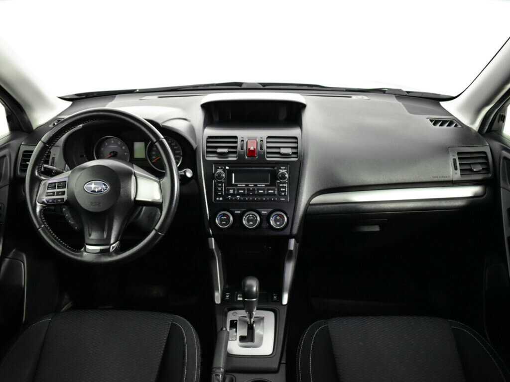 Купить Subaru Forester с пробегом. Фото: #11