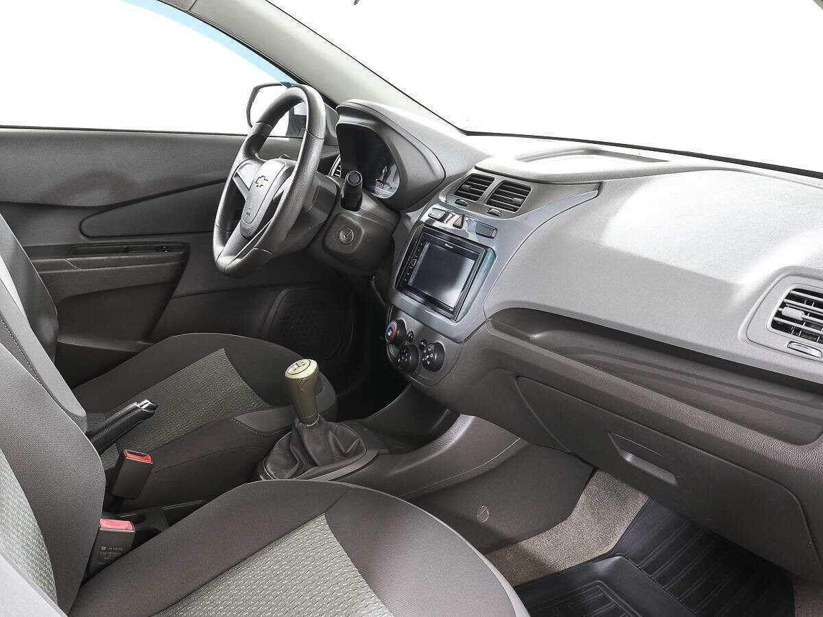 Купить Chevrolet Cobalt с пробегом. Фото: #7