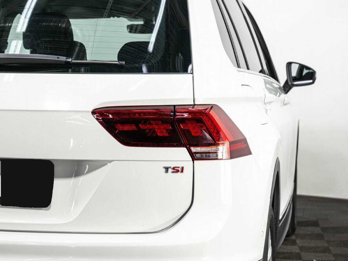 Купить Volkswagen Tiguan с пробегом. Фото: #6
