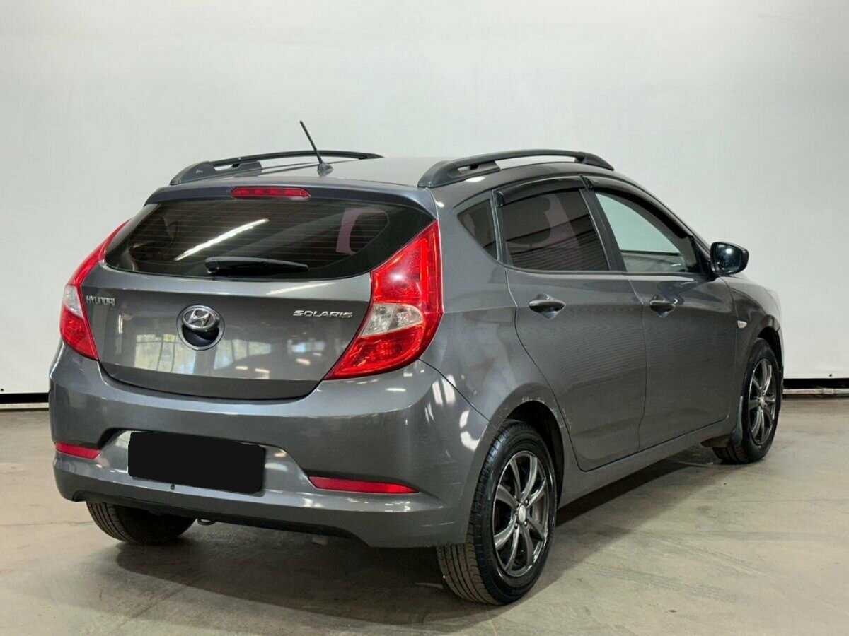 Купить Hyundai Solaris с пробегом. Фото: #4