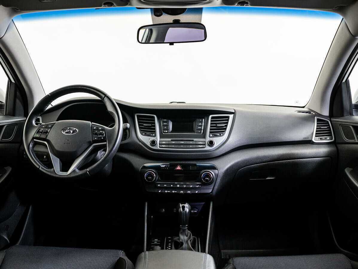 Купить Hyundai Tucson с пробегом. Фото: #9