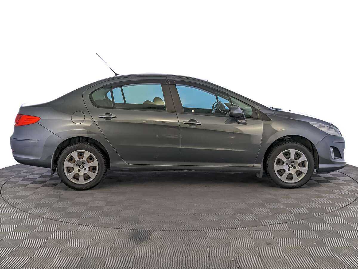 Купить Peugeot 408 с пробегом. Фото: #3