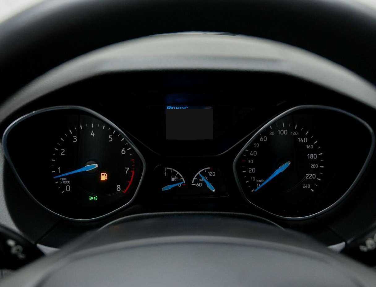 Купить Ford Focus с пробегом. Фото: #23