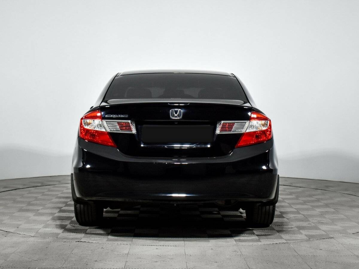 Купить Honda Civic с пробегом. Фото: #4