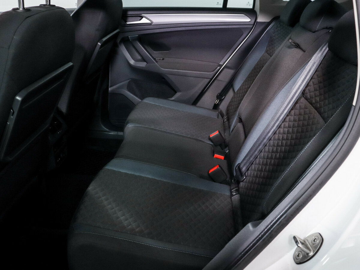 Купить Volkswagen Tiguan с пробегом. Фото: #7