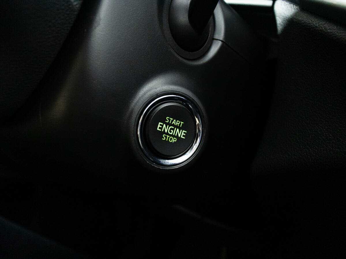 Купить Skoda Rapid с пробегом. Фото: #17