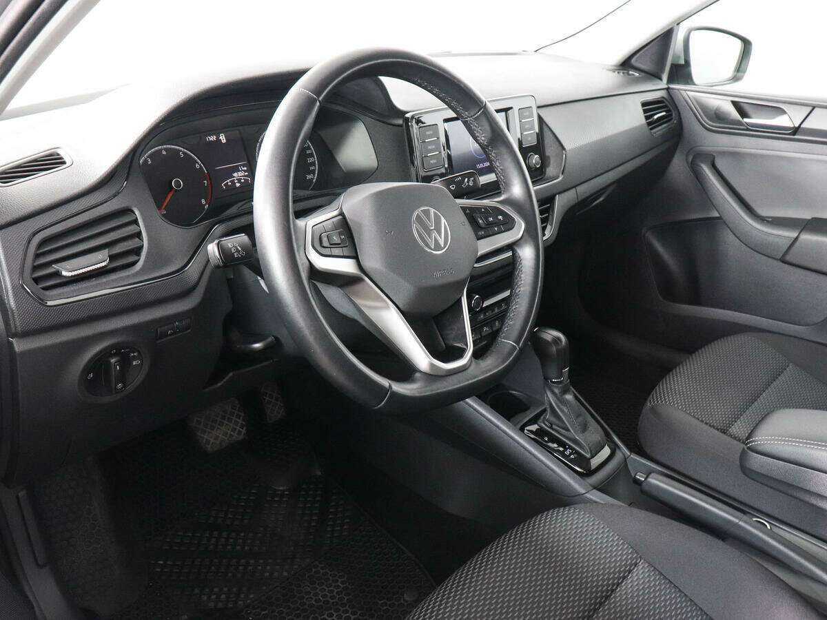 Купить Volkswagen Polo с пробегом. Фото: #8