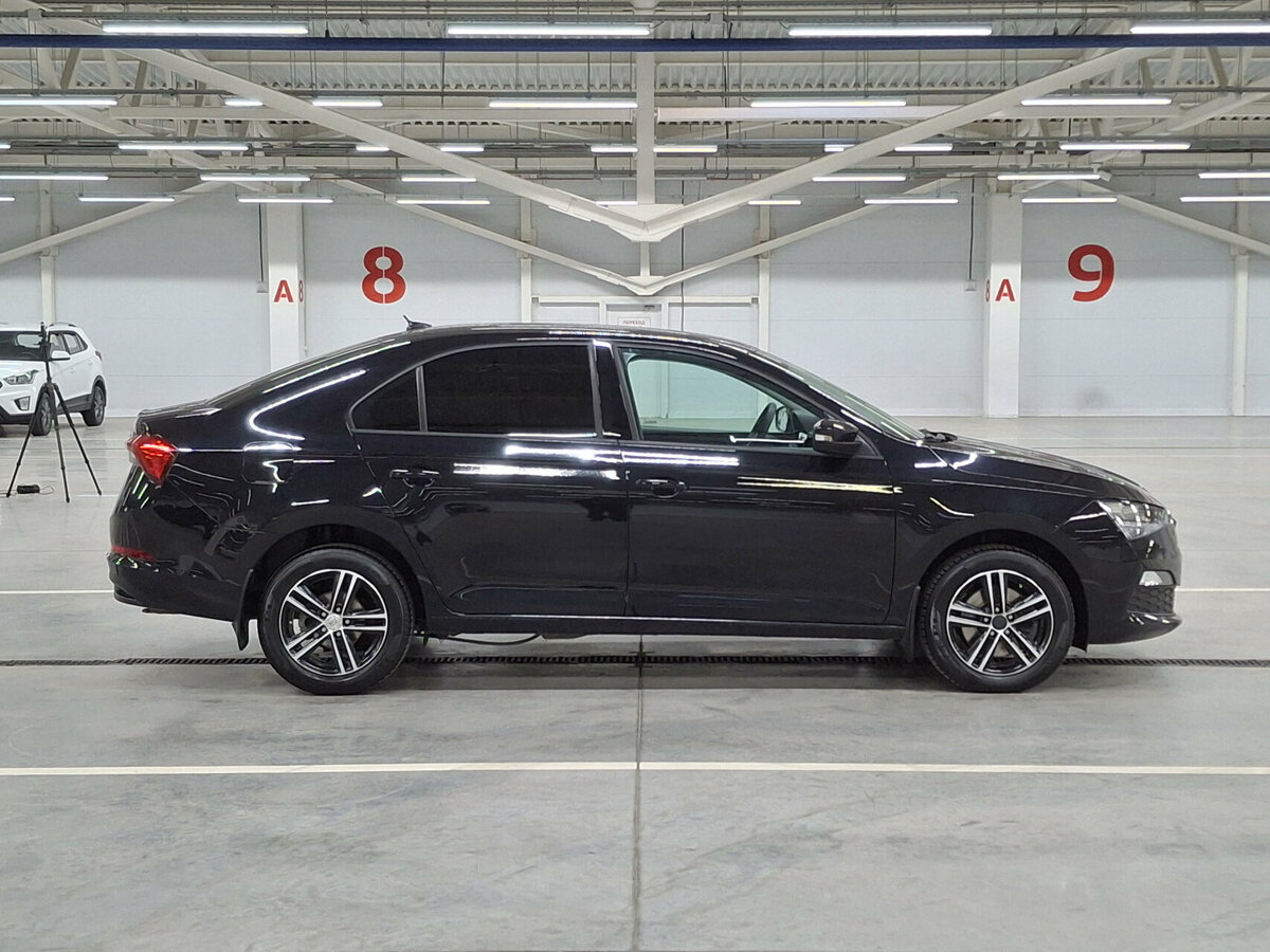 Купить Skoda Rapid с пробегом. Фото: #3