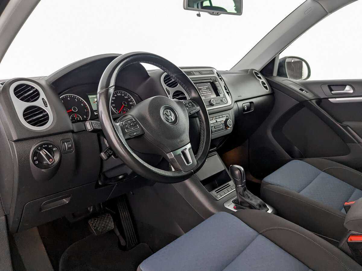 Купить Volkswagen Tiguan с пробегом. Фото: #13