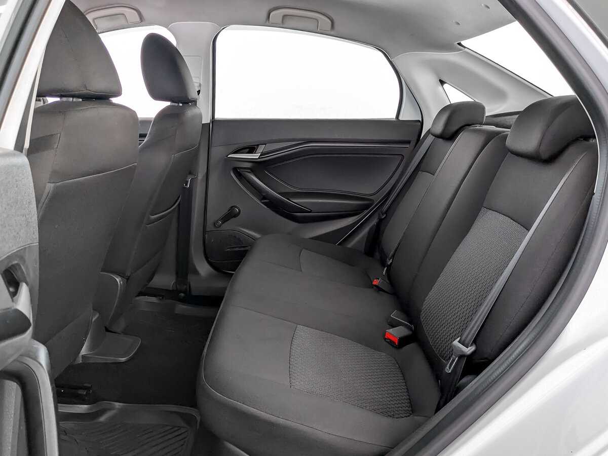 Купить Lada (ВАЗ) Vesta с пробегом. Фото: #9