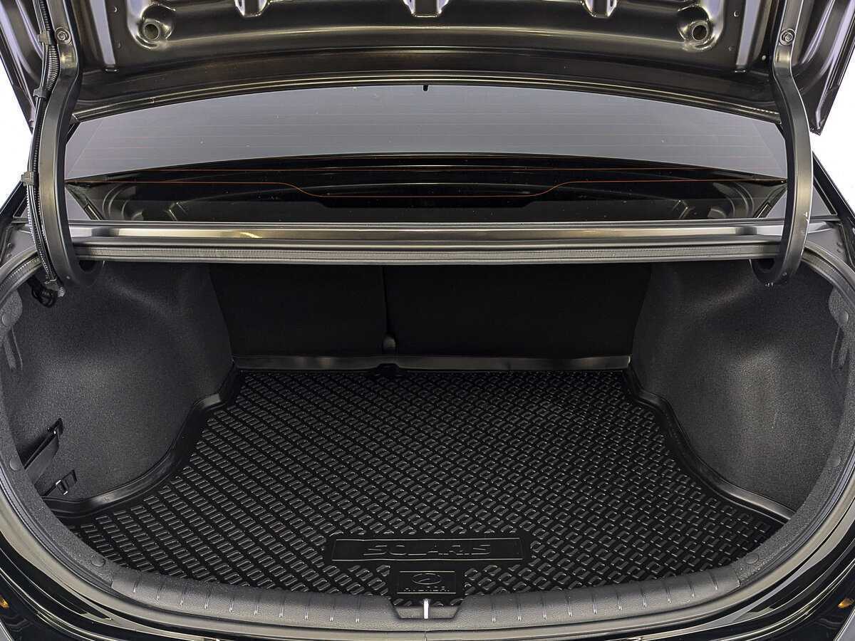 Купить Hyundai Solaris с пробегом. Фото: #9