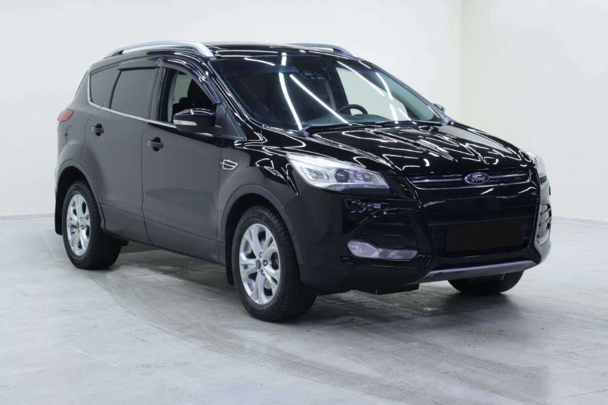 Купить Ford Kuga с пробегом. Фото: #2