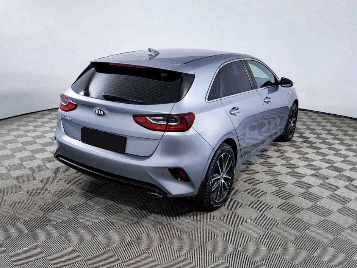 Купить Kia Ceed с пробегом. Фото: #4