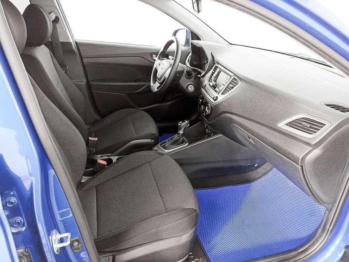 Купить Hyundai Solaris с пробегом. Фото: #10