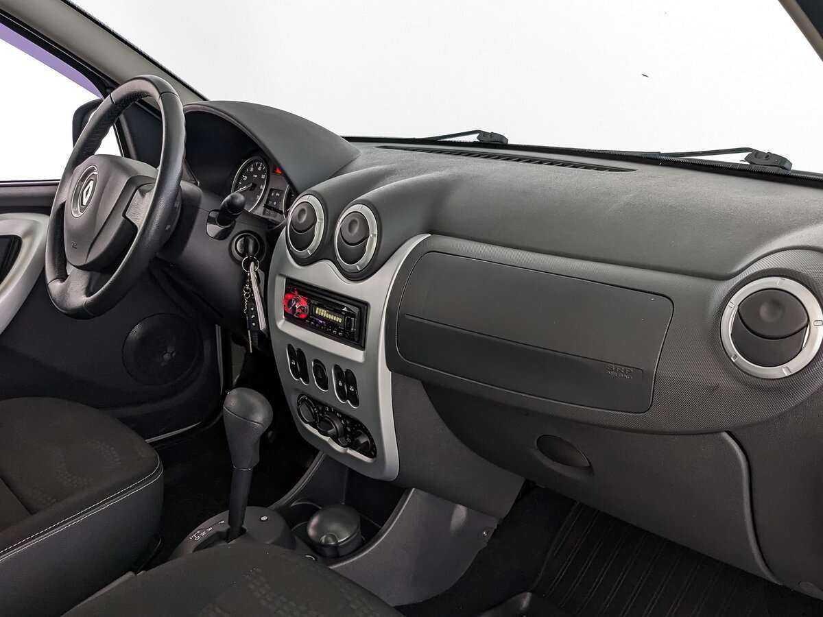 Купить Renault Sandero с пробегом. Фото: #7
